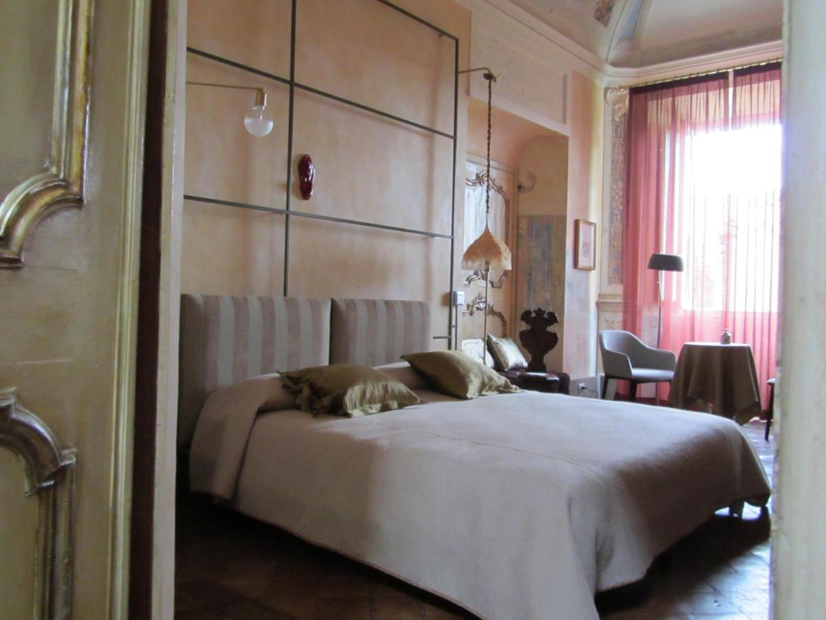 Boutique Apartment ウルビーノ エクステリア 写真